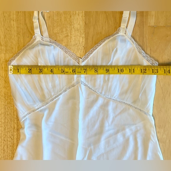 Vintage Women’s Form Fit Rogers Short Slip White, Fairy Babydoll Made in USA EUC - Picture 4 of 12